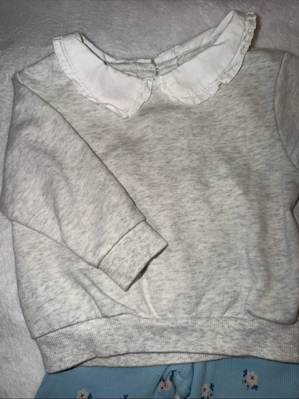 Carter's Blue Floral Ribbed Flare Leggings and gray sweatshirt